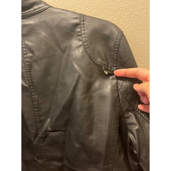 Mens Black Faux Leather Moto Jacket Zipper Pockets By Forever 21 Size Medium - Picture 3 of 11